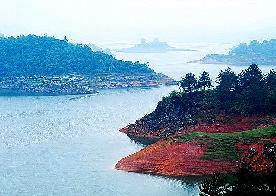 红枫湖